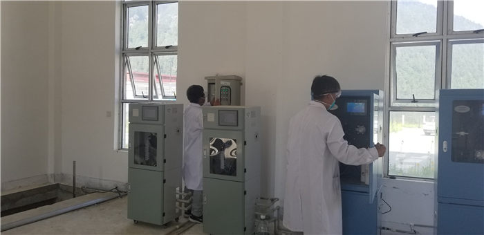 日喀則市吉隆鎮污水處理廠日常工作圖